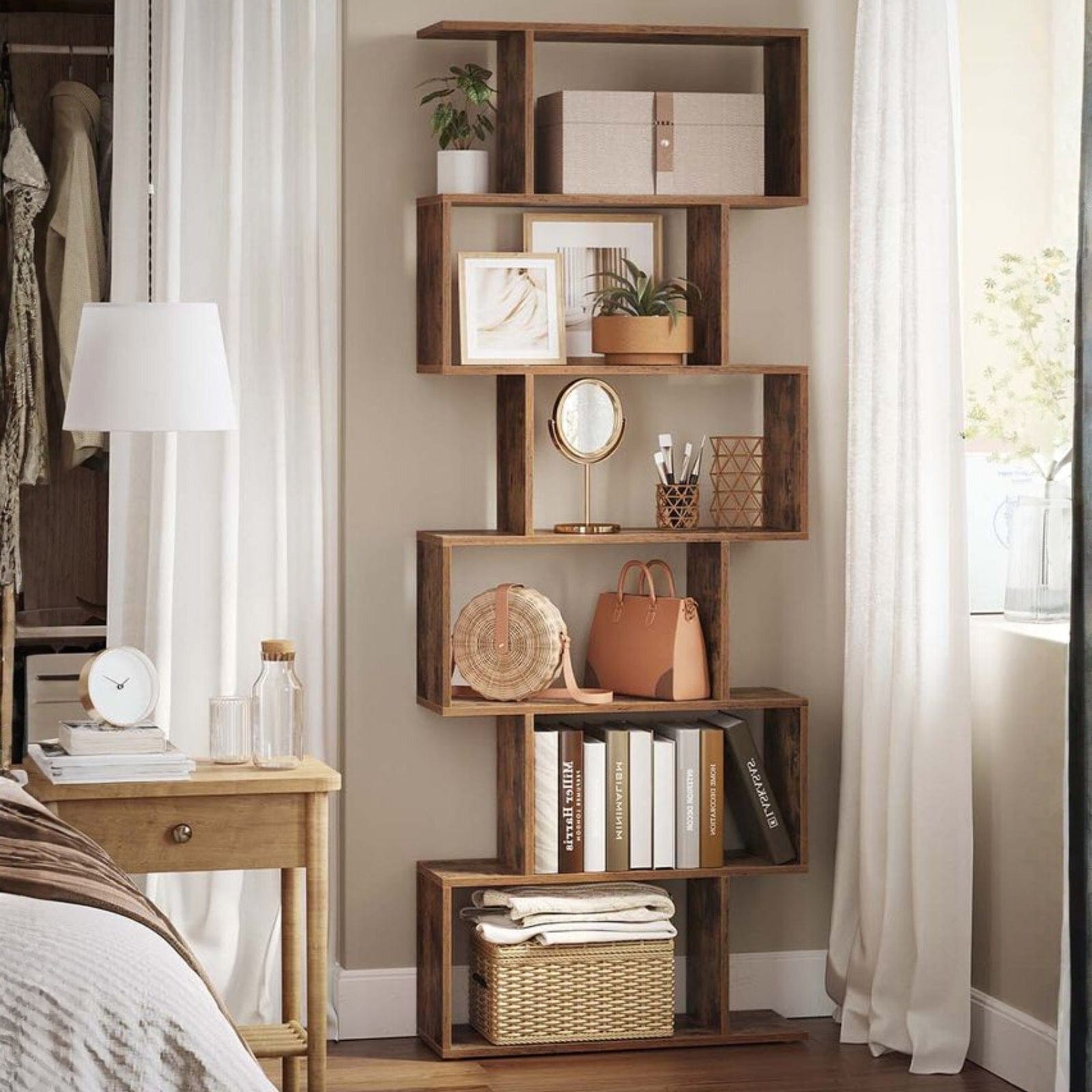 Étagère murale chambre adulte